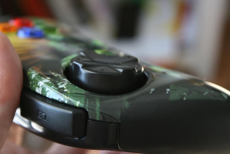 Illustration for article titled Mad Catz Street Fighter IV FightPad Review: I'm Going to Kill You So, So Bad